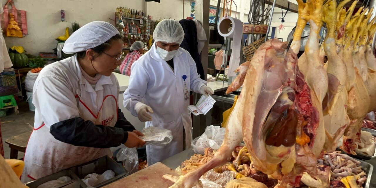 REALIZAN FISCALIZACIÓN PREVENTIVA EN EL MERCADO LA CASERITA DE CHILCA