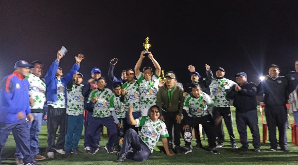 EQUIPO DE CHILCA SE CORONÓ CAMPEÓN EN FULBITO MASTER